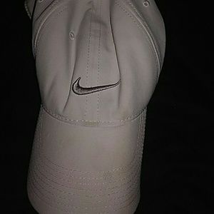 Girls NIKE hat